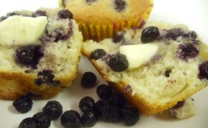 Homemade double blueberry muffins that taste like they came from a fancy bakery! Easy to make and the base can be used to make other flavored muffins! Must try! #Real Food Girl: Unmodified