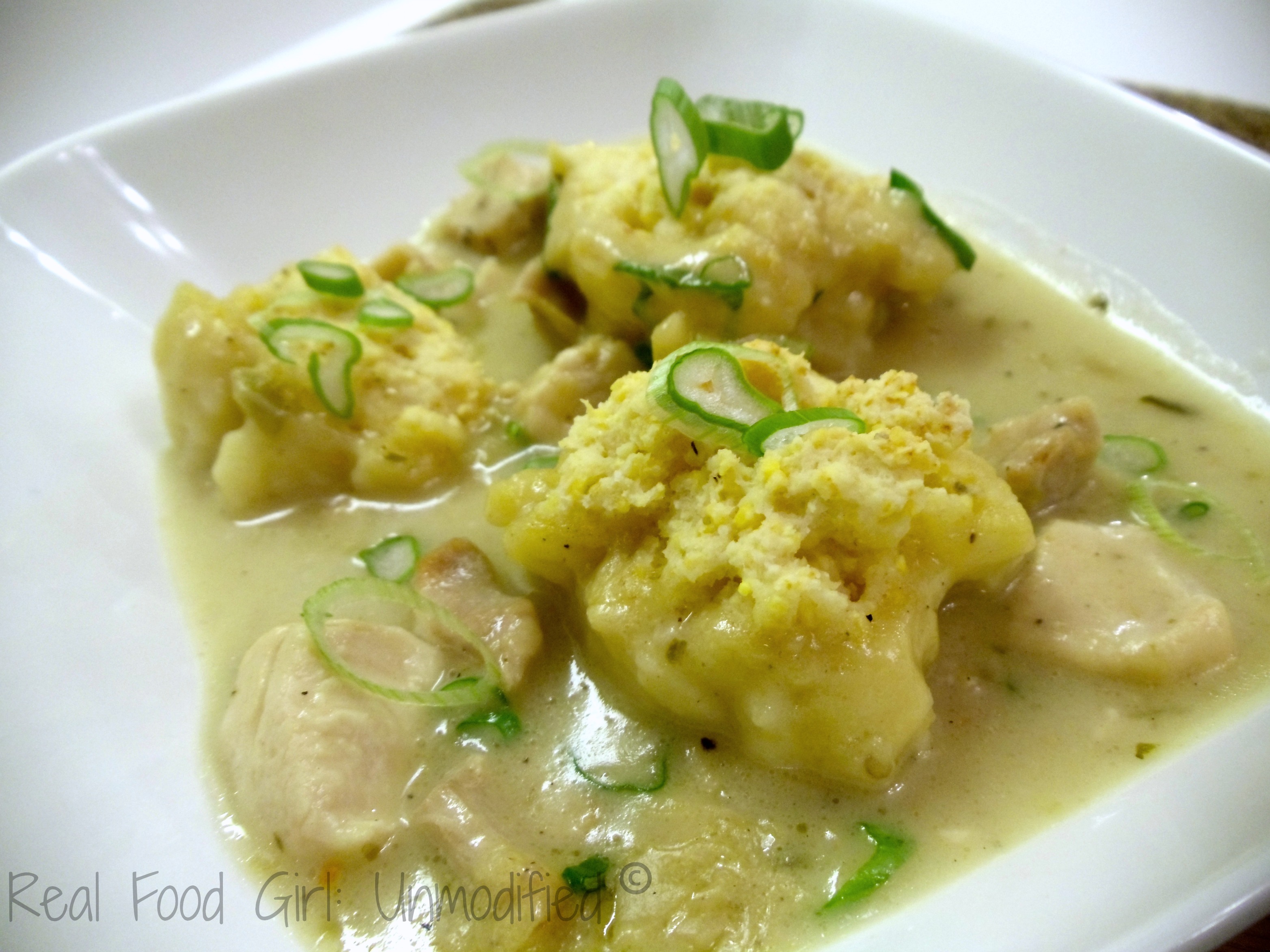 One pot wondererful! Chicken Salsa Verde with Cornbread Dumplings. This is GMO-Free/Organic comfort food done right. Real Food Girl: Unmodified.