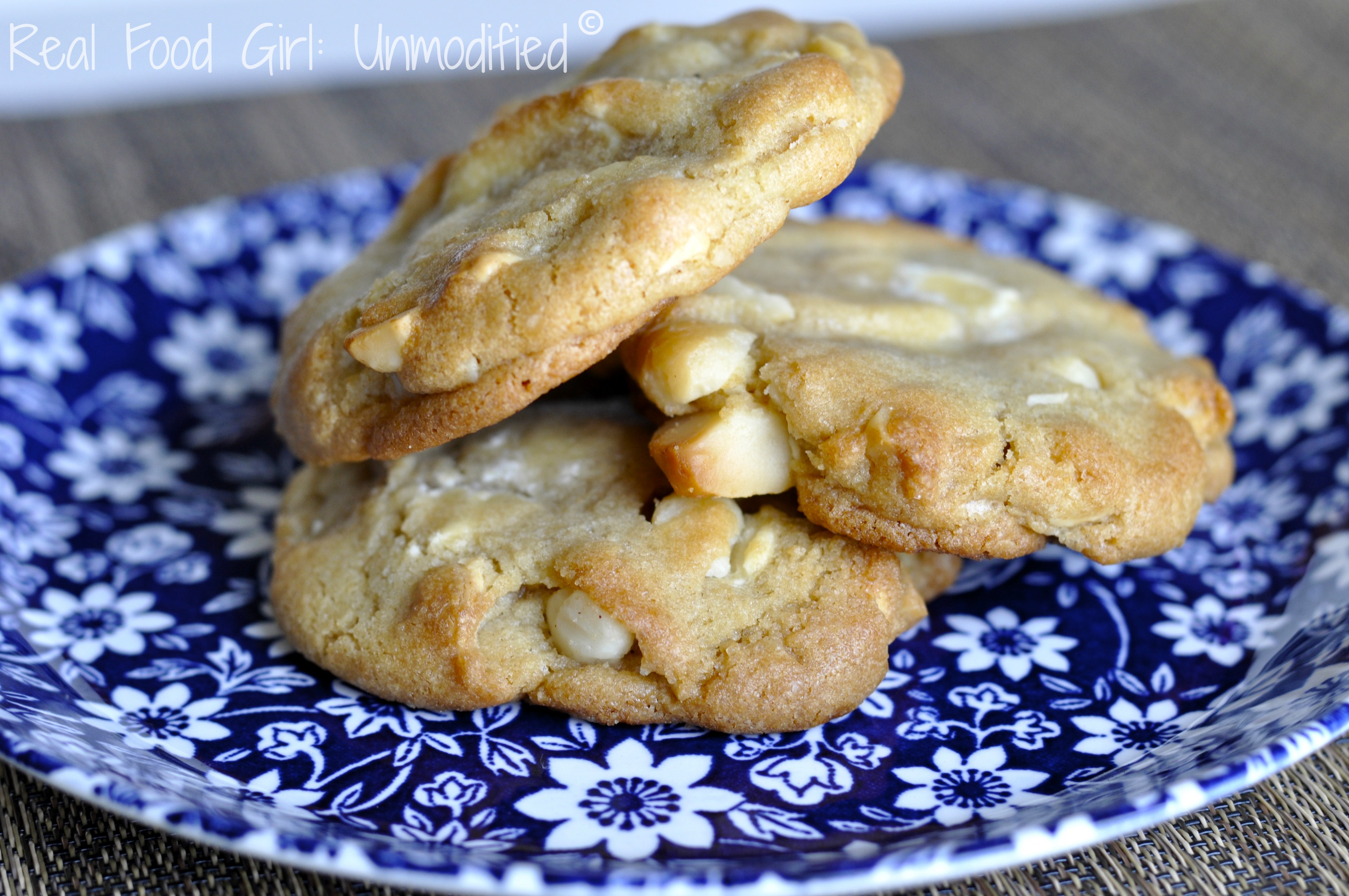 White Chocolate Macadamia Nut Cookies- Made with awesome non-GMO ingredients. Real Food Girl: Unmodified