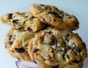 Real Food Girl: Unmodified The Best Chocolate Chip Cookie